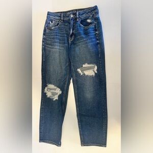 American Eagle Distressed Mom Straight Jeans Womens Size 6 Medium Wash High Rise